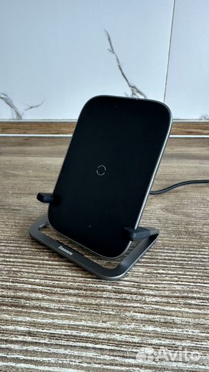 Беспроводная зарядная подставка Baseus