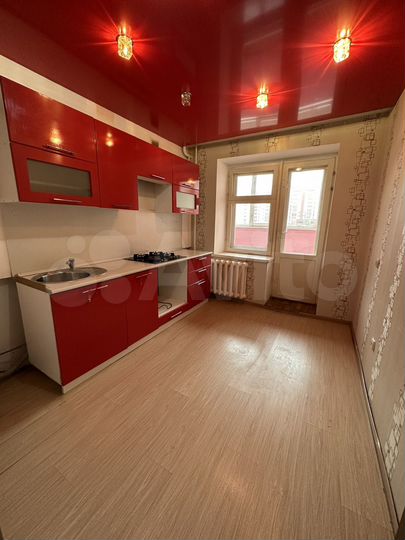 3-к. квартира, 72,5 м², 1/9 эт.