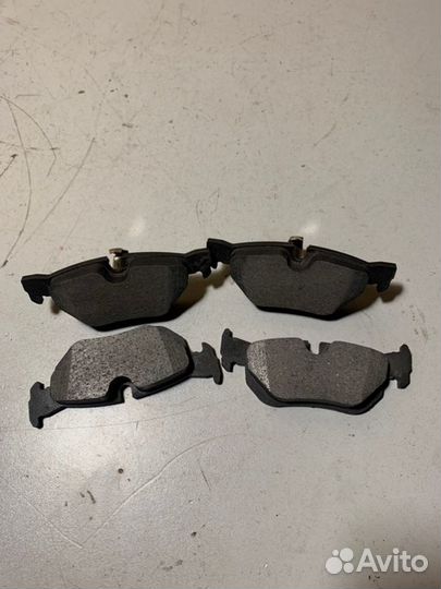 Тормозные колодки заднее Bmw X3 F25