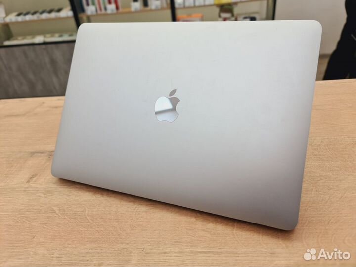Apple MacBook Air 13 2019/Core i5/8gb/128gb