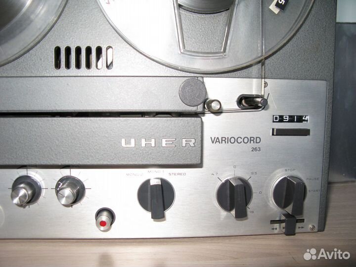 Катушечный магнитофон 