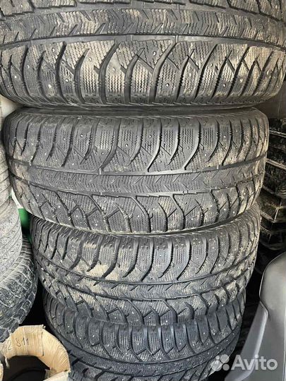 Hankook Dynapro AT M 285/60 R17