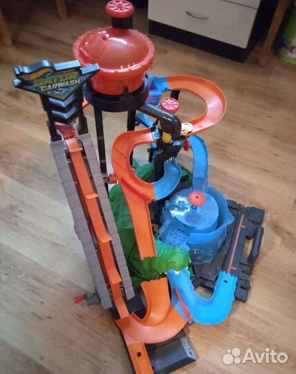 Hot wheels трек невообразимая автомойка