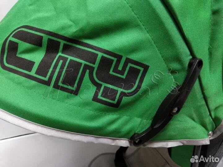 Капюшон для трехколесного велосипеда