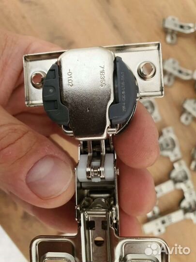 Мебельная фурнитура blum, петли и направляющие