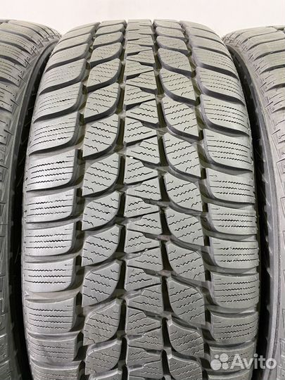 Bridgestone Blizzak LM-25 225/45 R19