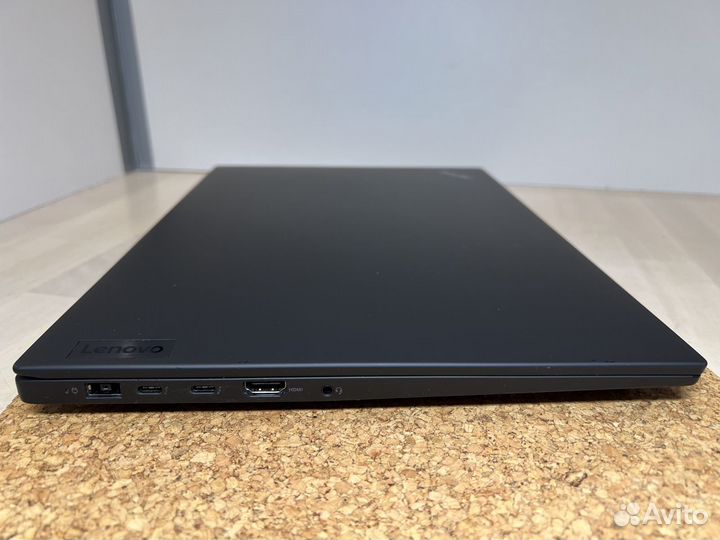 Lenovo Thinkpad P1 Gen 4 i7-11800H/32/1T/RTX A2000