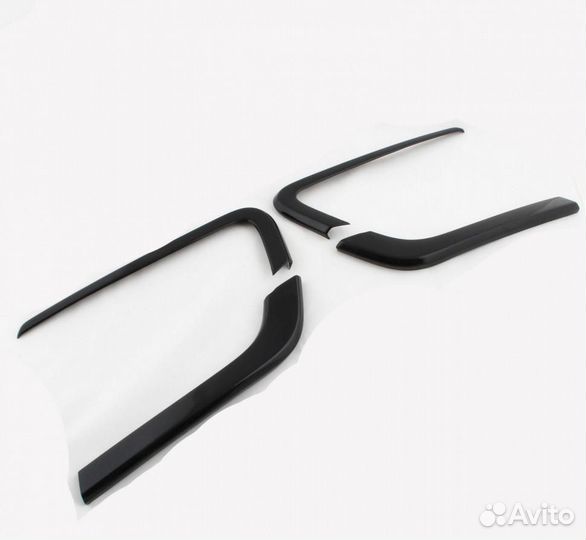 Молдинги на Весту черный глянец,чёрный лак