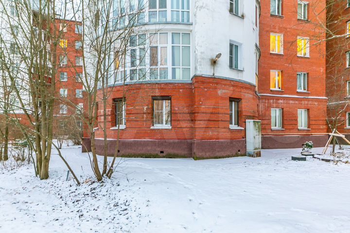 3-к. квартира, 92,2 м², 1/7 эт.