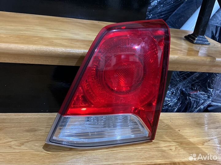 Land Cruiser 200 Задний фонарь правый