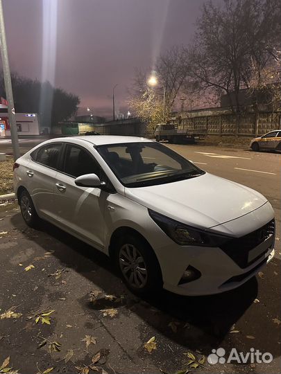 Hyundai Solaris 1.6 AT, 2021, 142 000 км