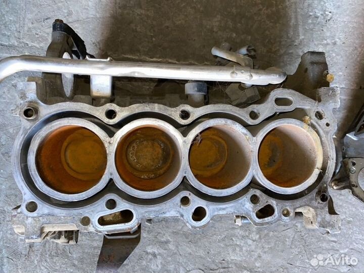 Поршень с шатуном Toyota Avensis 2 T250 2003-2008