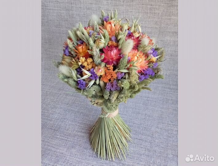 Букет из сухоцветов ко Дню матери