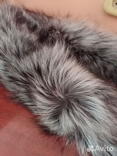 Меховой воротник в отличном состоянии