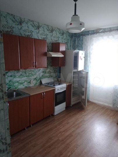 2-к. квартира, 58 м², 10/10 эт.