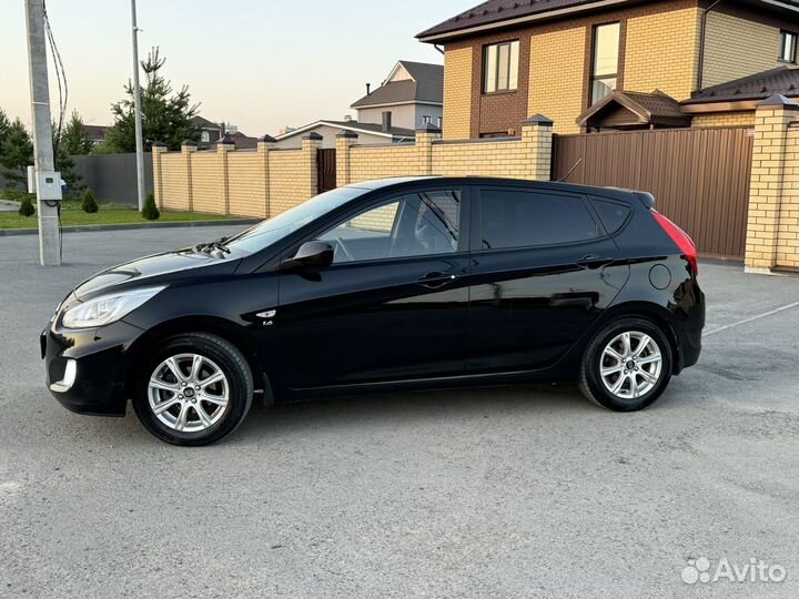 Hyundai Solaris 1.6 AT, 2013, 111 189 км