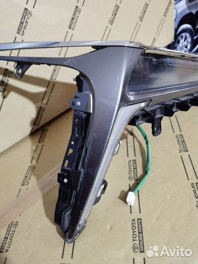 Фонарь левый Lexus Lc 500