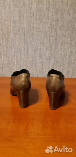 Ботильоны р.40 (пр-во Италия) кожа