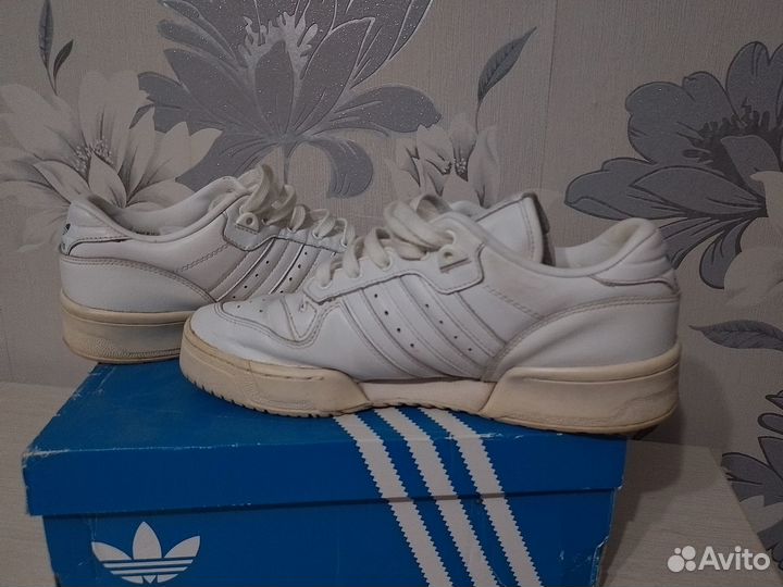 Кроссовки adidas rivalry LOW