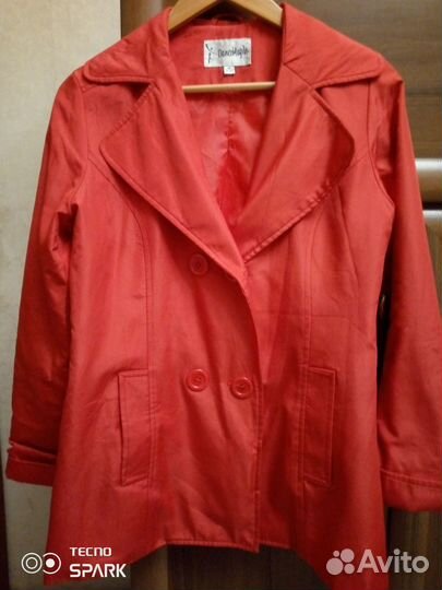 Плащ женский