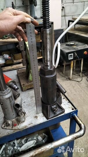 Ремонт гидравлических домкратов и насосов