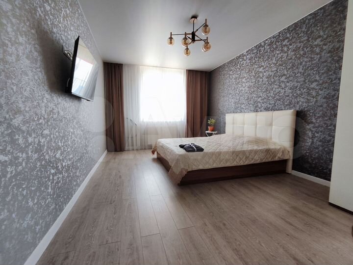 2-к. квартира, 65 м², 8/9 эт.