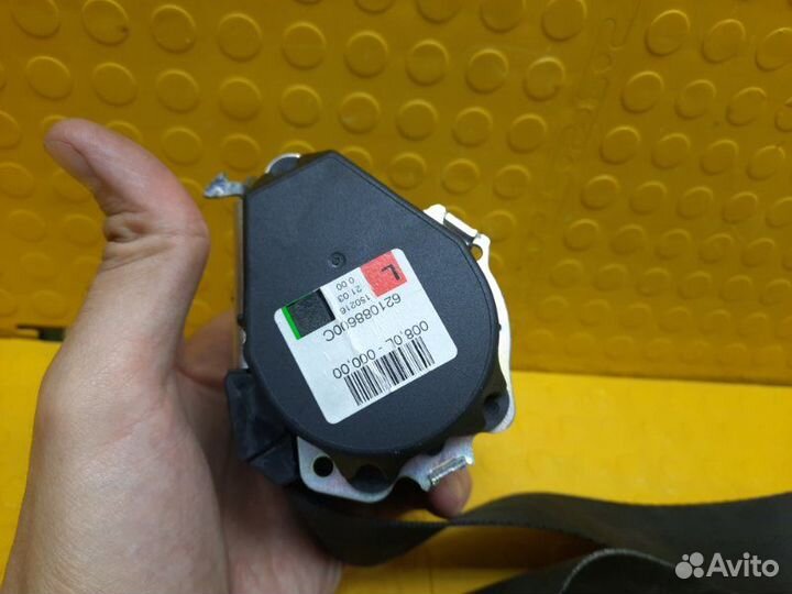 Ремень безопасности передний левый Nissan Terrano