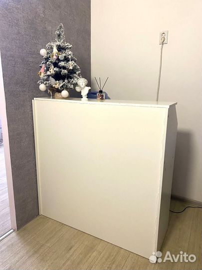 Приёмная стойка