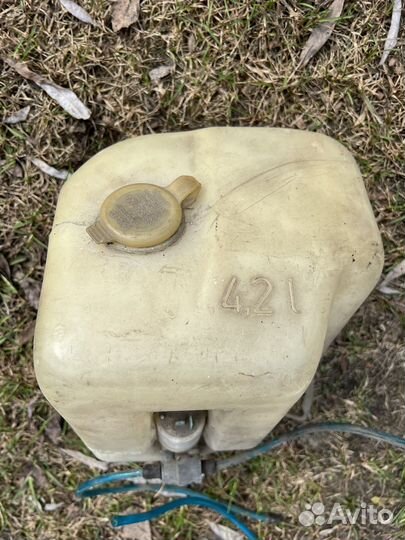 Бочек омывателя golf 2 / jetta 2