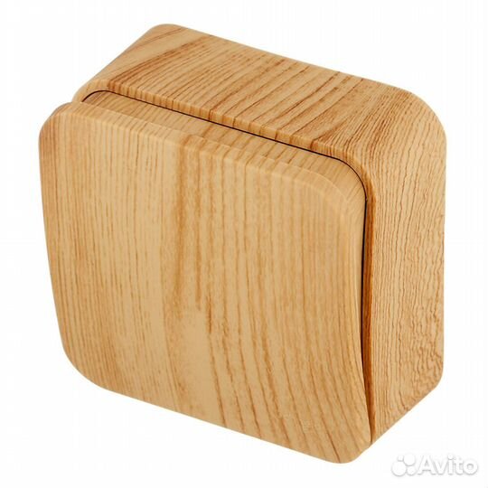 Выключатель Systeme Electric Blanca одноклавишный накладной ясень с самовозвратом (blnca101015)