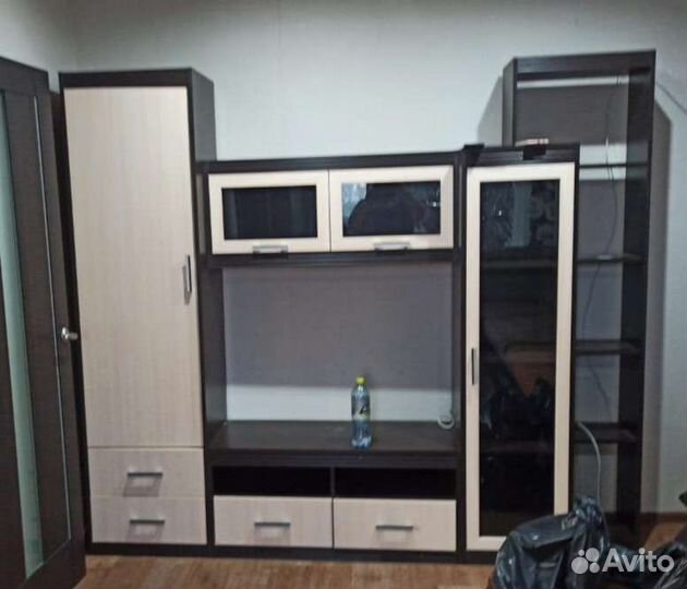 Стенка в гостиную