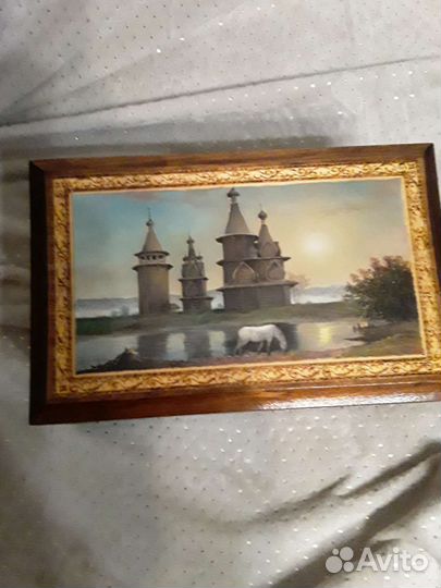 Шкатулка деревянная