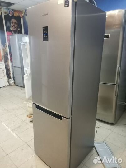 Холодильник samsung