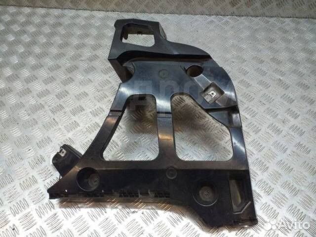 Кронштейн заднего бампера правый bmw x 5 e 53