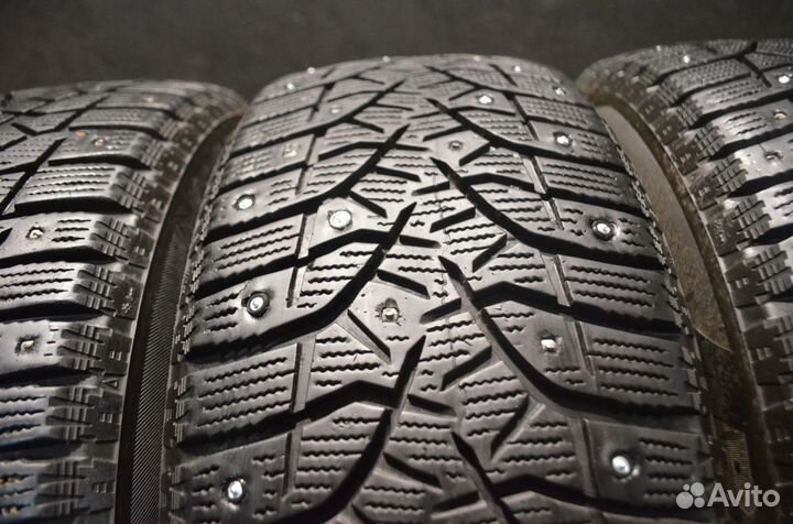 Bridgestone Blizzak Spike-02 205/55 R16 91T