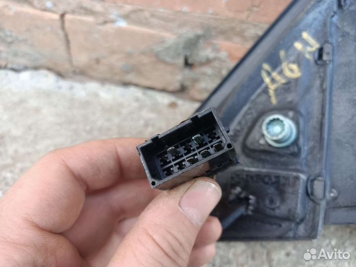 Зеркало правое Audi A6 C5