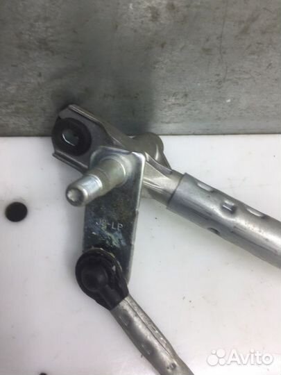 Трапеция стеклоочистителя Chevrolet Cruze седан