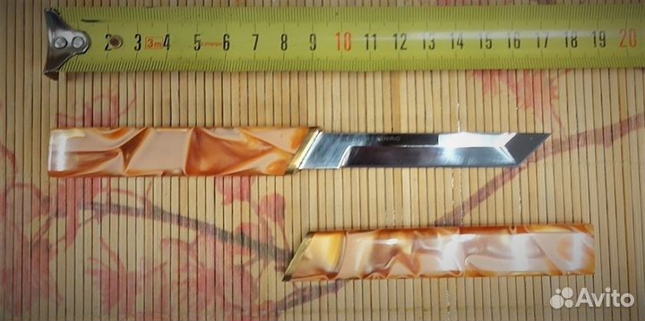 Красивый нож