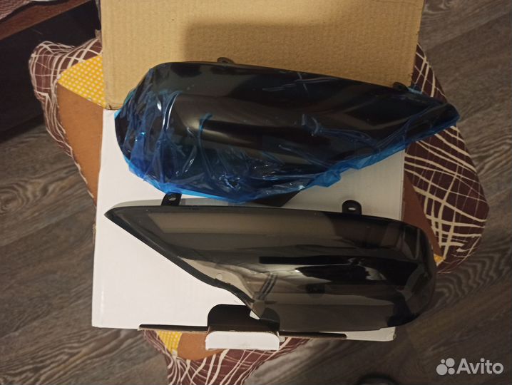 Повторитель поворота в зеркало Субару