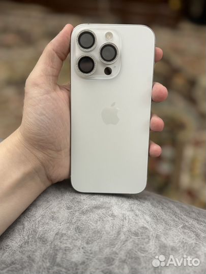 iPhone 15 Pro, 256 ГБ