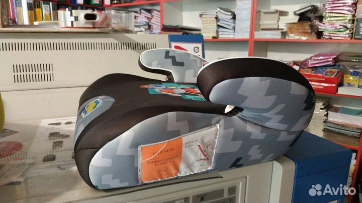 Автокресло бустер