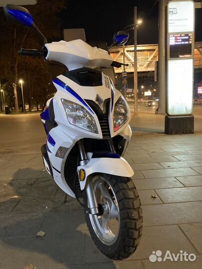 Скутер motoland f22 125 куб(49.9)