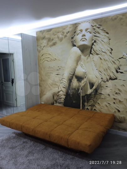 2-к. квартира, 41 м², 1/3 эт.