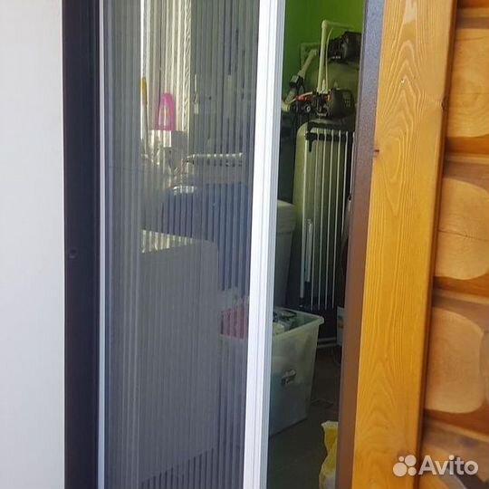 Москитные сетки плиссе на окна и двери