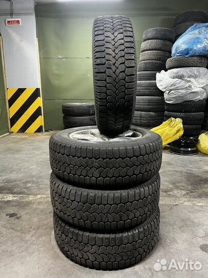 Зимние колеса на nissan qashqai r16