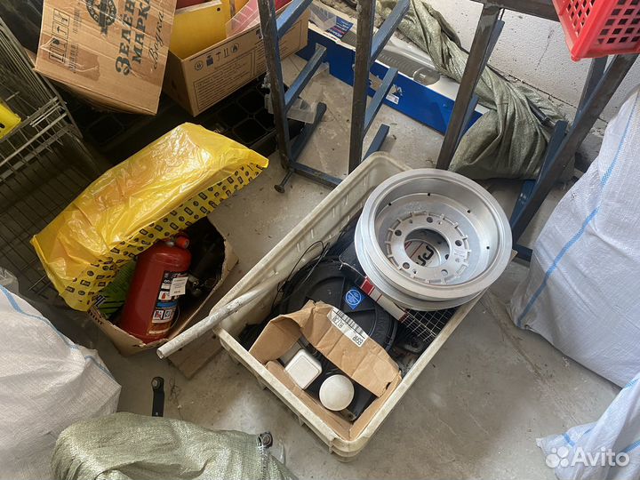 Автозапчасти