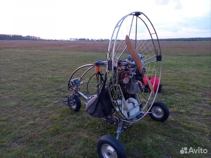 Паратрайк, паралет Титан Гудс