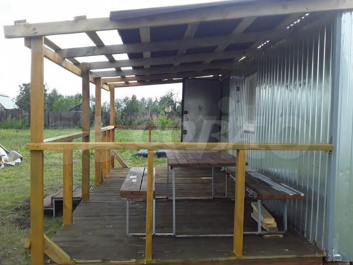 Дача 20 м² на участке 9,6 сот.