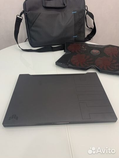 Продам ноутбук