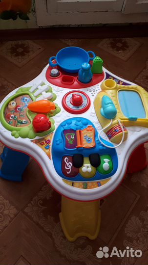 Развивающий столик chicco